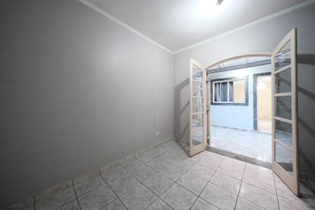 Casa para alugar com 300m², 6 quartos e 6 vagasQuarto