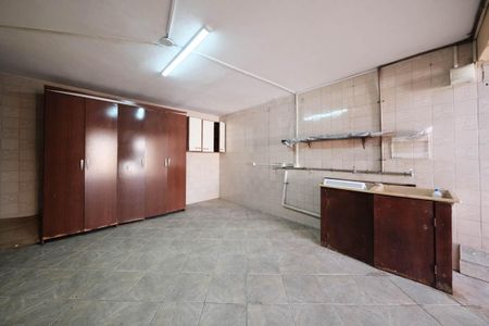 Casa para alugar com 300m², 6 quartos e 6 vagasÁrea externa