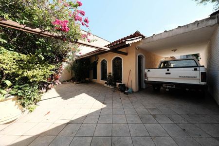 Casa para alugar com 300m², 6 quartos e 6 vagasGaragem