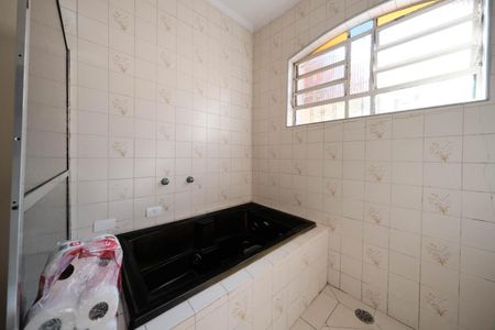 Casa para alugar com 300m², 6 quartos e 6 vagasSuíte 2