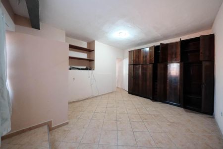 Casa para alugar com 300m², 6 quartos e 6 vagasEdícula