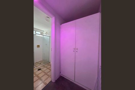 Casa de condomínio para alugar com 130m², 2 quartos e 1 vagaBanheiro da Suíte