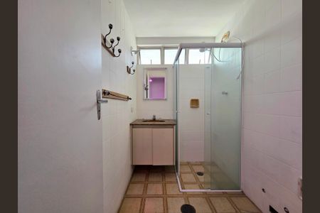 Casa de condomínio para alugar com 130m², 2 quartos e 1 vagaBanheiro da Suíte