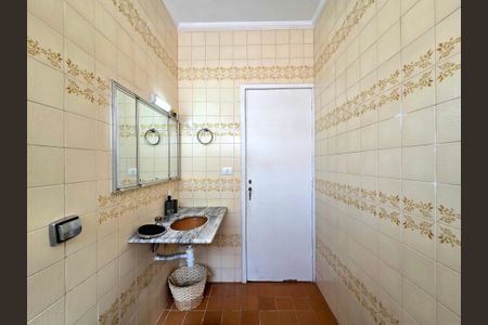 Casa de condomínio para alugar com 130m², 2 quartos e 1 vagaBanheiro Social