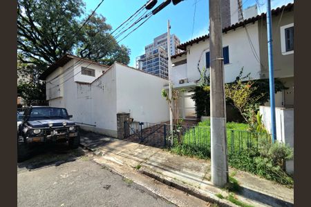 Casa de condomínio para alugar com 130m², 2 quartos e 1 vagaFachada da Casa