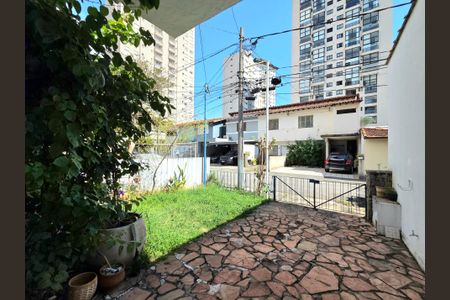 Casa de condomínio para alugar com 130m², 2 quartos e 1 vagaJardim