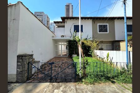 Casa de condomínio para alugar com 130m², 2 quartos e 1 vagaFachada da Casa