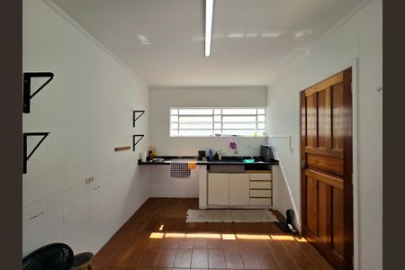 Cozinha de casa de condomínio para alugar com 2 quartos, 130m² em Vila Olímpia, São Paulo
