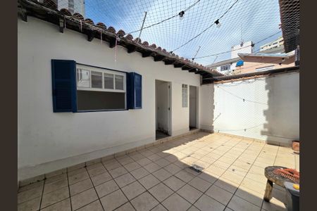 Casa de condomínio para alugar com 130m², 2 quartos e 1 vagaÁrea externa