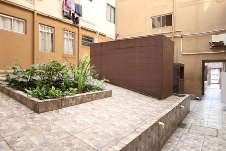 Apartamento para alugar com 52m², 2 quartos e 1 vagaÁrea comum