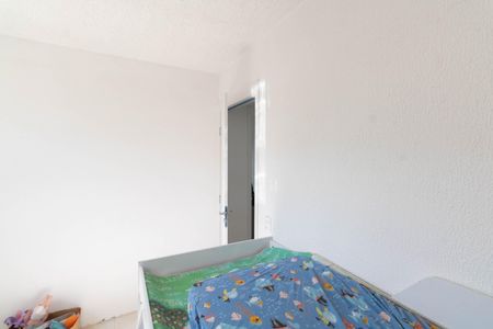 Quarto 1 de apartamento para alugar com 2 quartos, 40m² em Santa Cruz, Rio de Janeiro