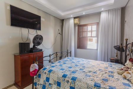 Casa para alugar com 450m², 4 quartos e 4 vagasSuíte