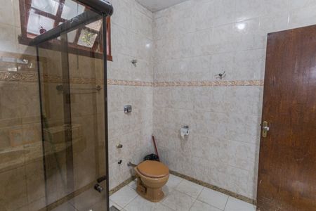 Casa para alugar com 450m², 4 quartos e 4 vagasBanheiro Social 1
