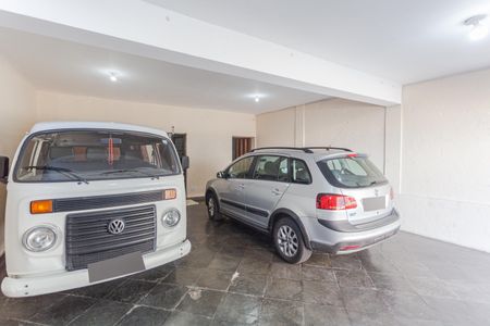 Casa para alugar com 450m², 4 quartos e 4 vagasGaragem/Entrada