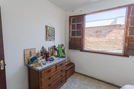 Casa para alugar com 450m², 4 quartos e 4 vagasQuarto 2