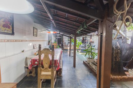 Casa para alugar com 450m², 4 quartos e 4 vagasEspaço Gourmet/Área de Serviço