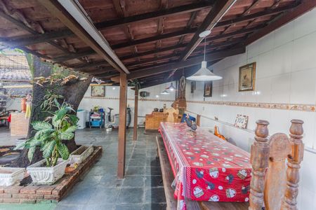 Casa para alugar com 450m², 4 quartos e 4 vagasEspaço Gourmet/Área de Serviço