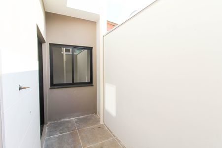 Casa à venda com 50m², 2 quartos e 2 vagas Casa à venda com 50m², 2 quartos e 2 vagasÁrea de Serviço