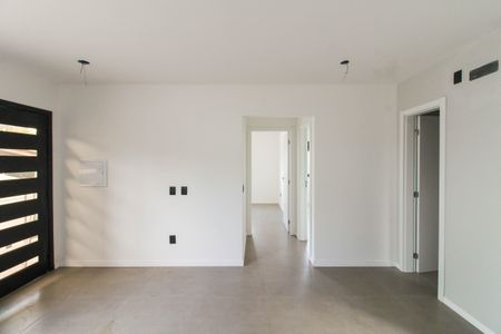 Casa à venda com 54m², 2 quartos e 2 vagasSala/Cozinha