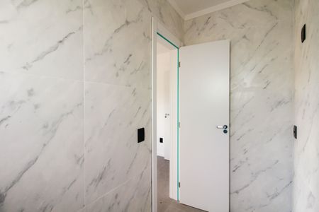 Casa à venda com 54m², 2 quartos e 2 vagasBanheiro da Suíte