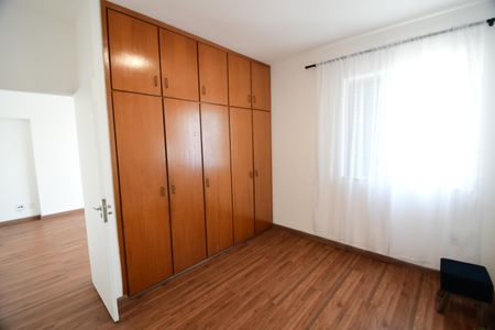 Apartamento à venda com 66m², 1 quarto e 1 vagaQuarto