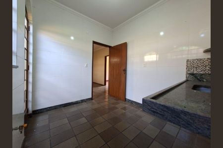 Casa para alugar com 200m², 3 quartos e 4 vagasCozinha