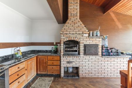 Apartamento à venda com 150m², 6 quartos e sem vagaÁrea comum - Churrasqueira