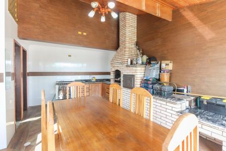 Apartamento à venda com 150m², 6 quartos e sem vagaÁrea comum - Churrasqueira