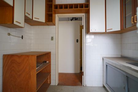 Apartamento à venda com 70m², 2 quartos e sem vagaCozinha 