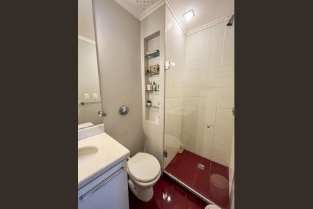 Apartamento para alugar com 110m², 3 quartos e 2 vagasBanheiro 