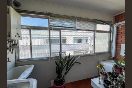 Apartamento para alugar com 110m², 3 quartos e 2 vagasÁrea de serviço