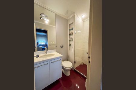 Apartamento para alugar com 110m², 3 quartos e 2 vagasBanheiro 