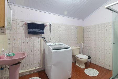 Casa para alugar com 120m², 2 quartos e 1 vaga Casa para alugar com 120m², 2 quartos e 1 vagaBanheiro