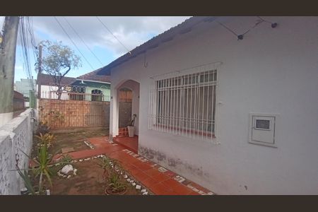 Casa para alugar com 120m², 2 quartos e 1 vaga Casa para alugar com 120m², 2 quartos e 1 vagaGaragem