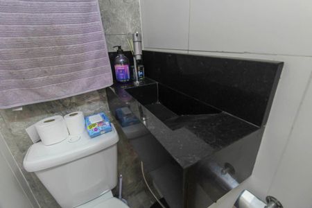 Casa à venda com 95m², 2 quartos e 2 vagas Casa à venda com 95m², 2 quartos e 2 vagasLavabo