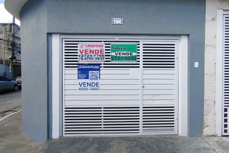 Casa à venda com 95m², 2 quartos e 2 vagas Casa à venda com 95m², 2 quartos e 2 vagasFachada + Placa