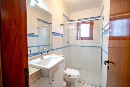 Casa para alugar com 150m², 3 quartos e 4 vagas Casa para alugar com 150m², 3 quartos e 4 vagasBanheiro da Suíte 2