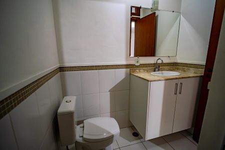 Casa para alugar com 150m², 3 quartos e 4 vagas Casa para alugar com 150m², 3 quartos e 4 vagasLavabo