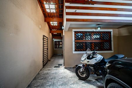 Casa para alugar com 150m², 3 quartos e 4 vagas Casa para alugar com 150m², 3 quartos e 4 vagasGaragem