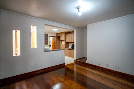 Casa para alugar com 150m², 3 quartos e 4 vagas Casa para alugar com 150m², 3 quartos e 4 vagasSala de Jantar