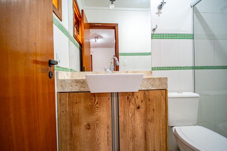 Casa para alugar com 150m², 3 quartos e 4 vagas Casa para alugar com 150m², 3 quartos e 4 vagasBanheiro da Suíte 3