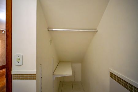 Casa para alugar com 150m², 3 quartos e 4 vagas Casa para alugar com 150m², 3 quartos e 4 vagasLavabo