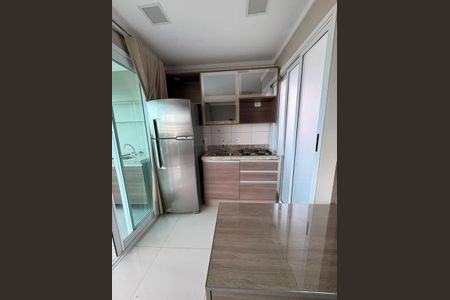 Cozinha de kitnet/studio para alugar com 1 quarto, 65m² em Setor Bueno, Goiânia