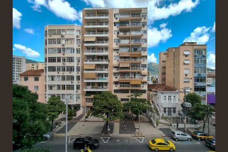 Vista da Sala de apartamento para alugar com 1 quarto, 58m² em Tijuca, Rio de Janeiro