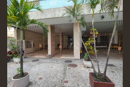 Apartamento para alugar com 58m², 1 quarto e 1 vagaFachada e portaria