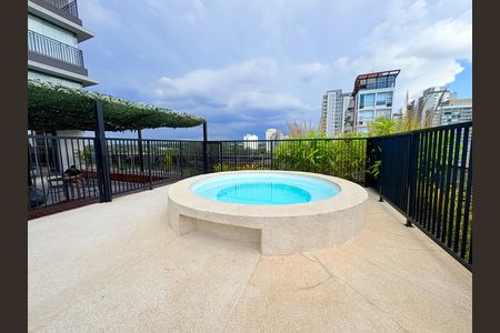 Studio para alugar com 23m², 1 quarto e sem vaga Studio para alugar com 23m², 1 quarto e sem vagaÁrea comum - Piscina