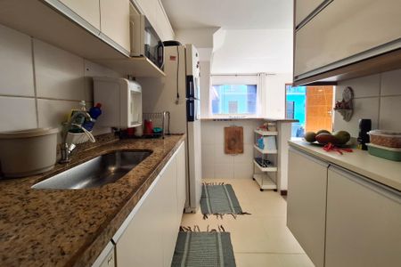 Casa de condomínio para alugar com 150m², 3 quartos e 3 vagasCozinha