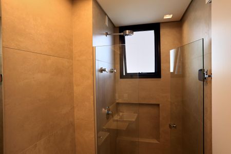 Apartamento para alugar com 71m², 2 quartos e 2 vagasBanheiro da Suíte 1