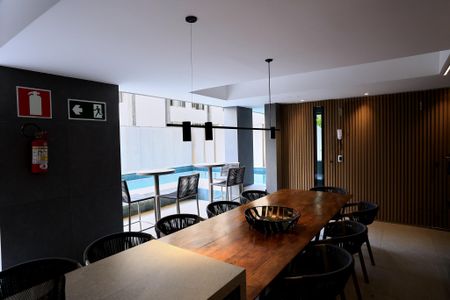 Apartamento para alugar com 71m², 2 quartos e 2 vagasÁrea comum - Churrasqueira