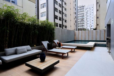 Apartamento para alugar com 71m², 2 quartos e 2 vagasÁrea comum - Piscina